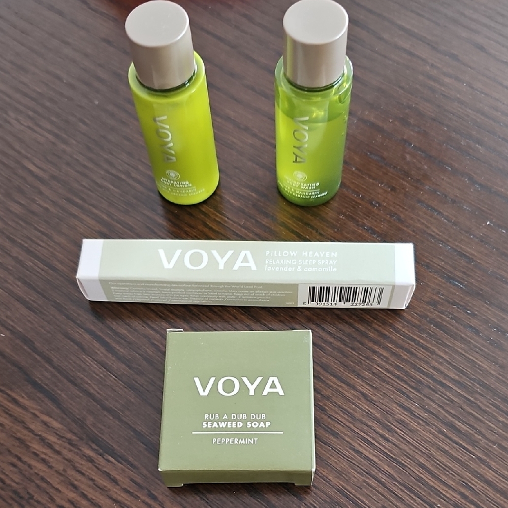 Voya Travel Toiletry Set